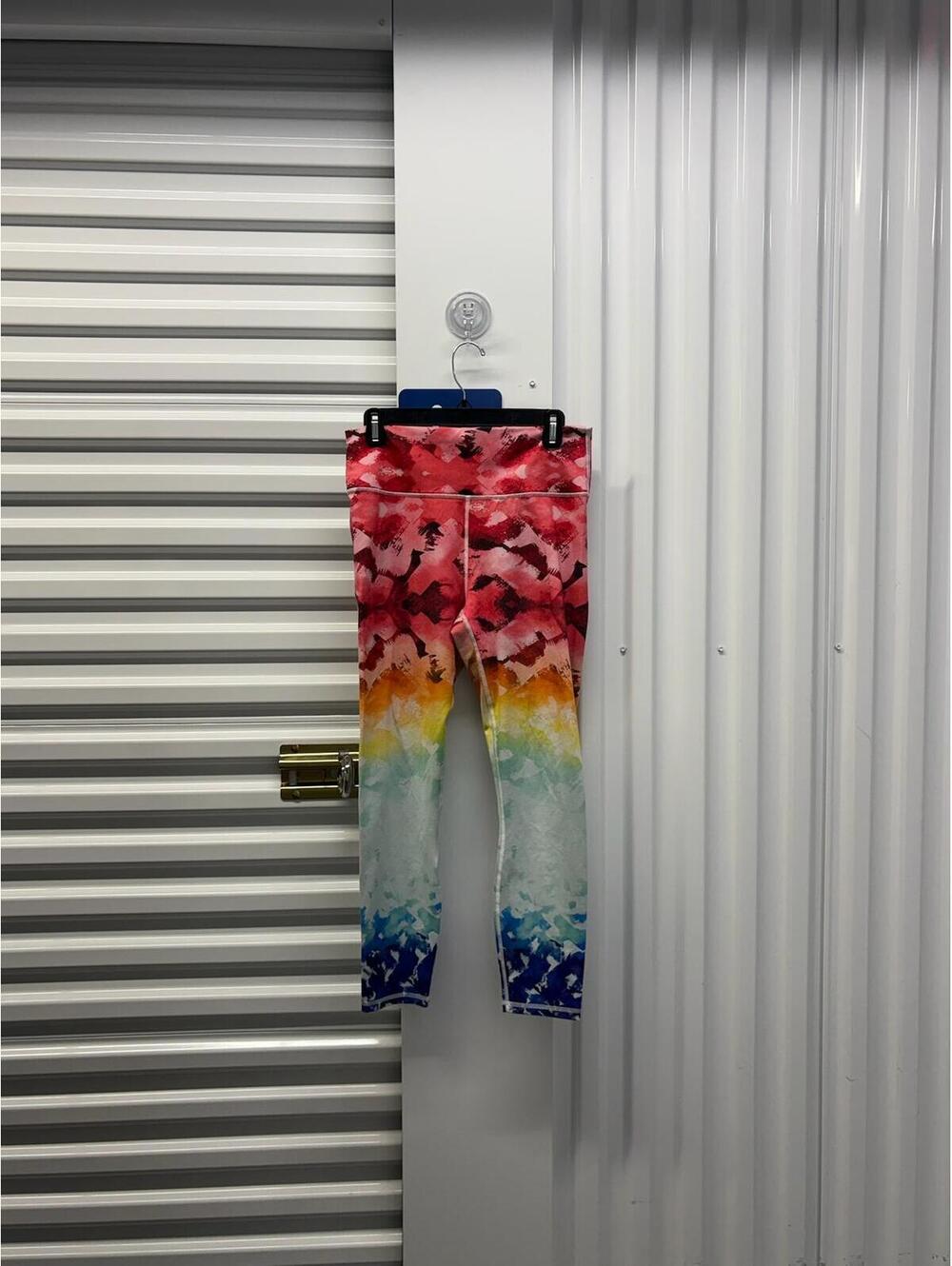 Fabletics Women’s Large Pride Collection Rainbow Tie Dye Cropped Leggings